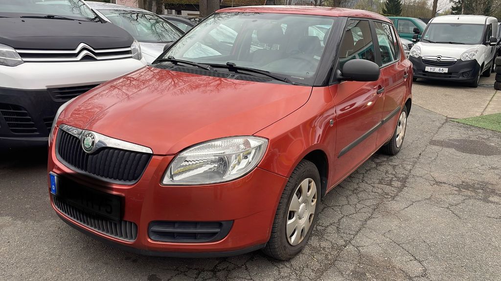 Skoda Fabia 180.000 km 2.490 &euro; Marktrodach 96364