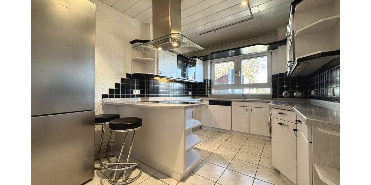 Etagenwohnung Lorsch - 2 Zimmer, 102 m&sup2;, 1.095&euro; | Angebot:24545492