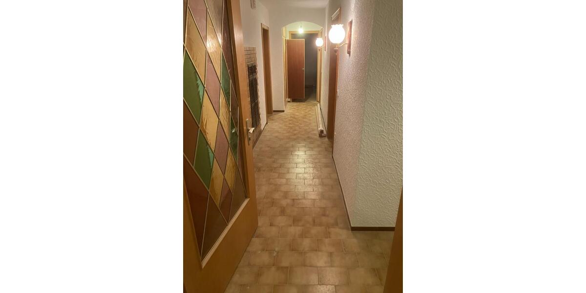 Einfamilienhaus Meßstetten - 8 Zimmer, 160 m&sup2;, 1.600&euro; | Angebot:24962972