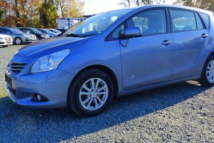 Toyota Verso 50.500 km 10.999 &euro; Hermsdorf/Schleifreisen 07629