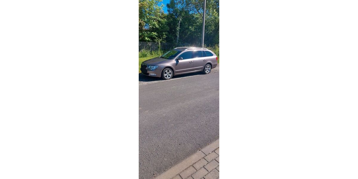 Skoda Superb 213.549 km 4.900 &euro; Nottertal Heilinger-Höhen OT Schlotheim 99994