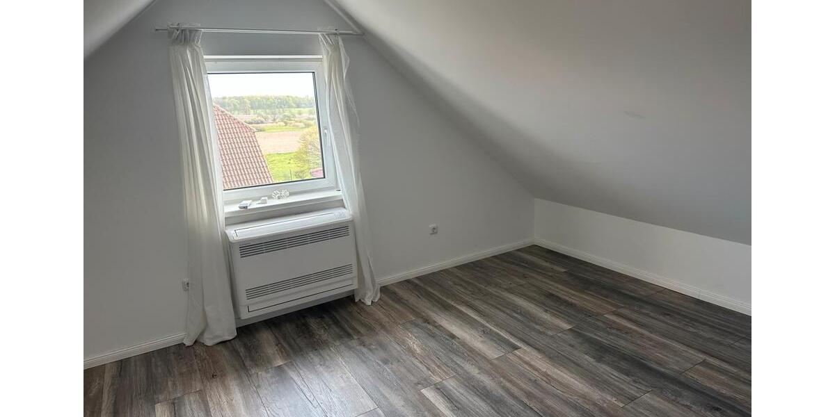 Doppelhaushälfte Wolfsburg Detmerode - 5 Zimmer, 160 m&sup2;, 1.650&euro; | Angebot:26375607