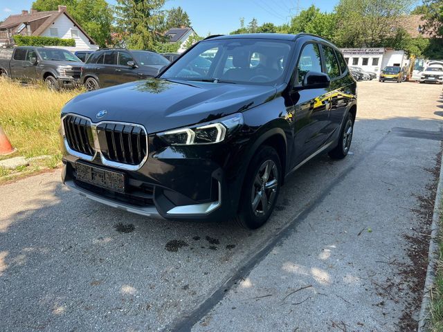 BMW X1 80.000 km 33.900 &euro; München 81243