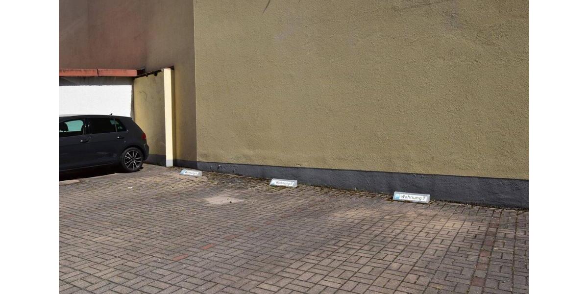 Erdgeschoßwohnung Schmalkalden - 3 Zimmer, 80 m&sup2;, 550&euro; | Angebot:25550358