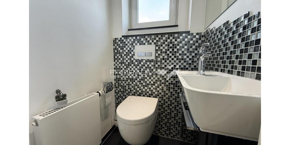 Einfamilienhaus Siegen Weidenau - 5 Zimmer, 120 m&sup2;, 1.100&euro; | Angebot:25256341