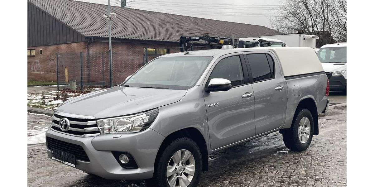 Toyota Hilux 140.000 km 32.011 &euro; Berlin 12681