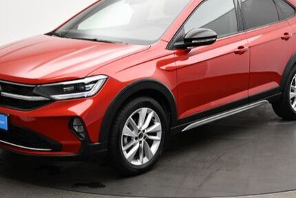 VW Taigo 4.896 km 25.650 &euro; Wolfsburg 38448