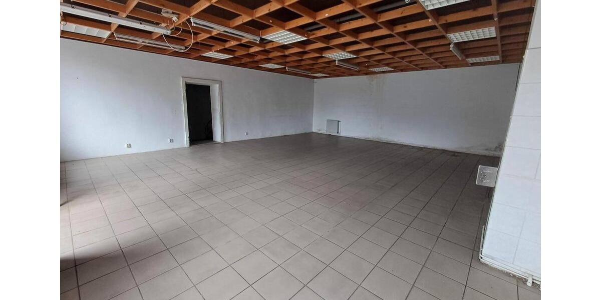 Gewerbeobjekt Ebersbach - 370&euro; | Angebot:26212565