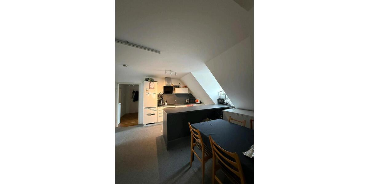Etagenwohnung Stuttgart Stuttgart-West - 5 Zimmer, 81 m&sup2;, 1.500&euro; | Angebot:26364864