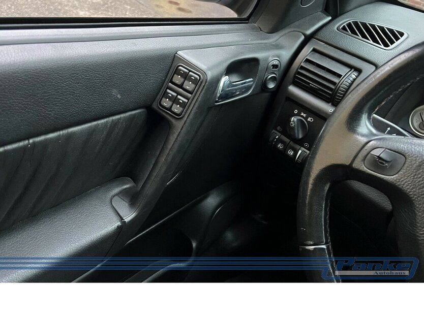 Opel Astra G Cabrio 2.2 16V*Leder*SHZ*Klima*USB* 157.762 km 1.990 € Berlin 13187