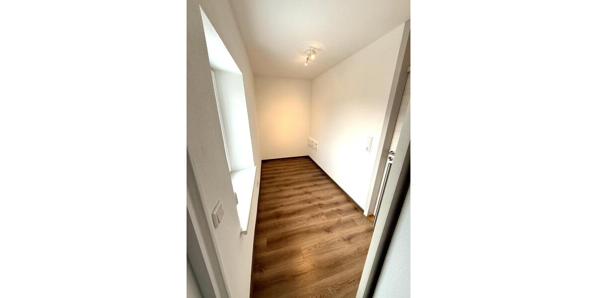 Etagenwohnung Ellingen - 4 Zimmer, 140 m&sup2;, 1.470&euro; | Angebot:22972651
