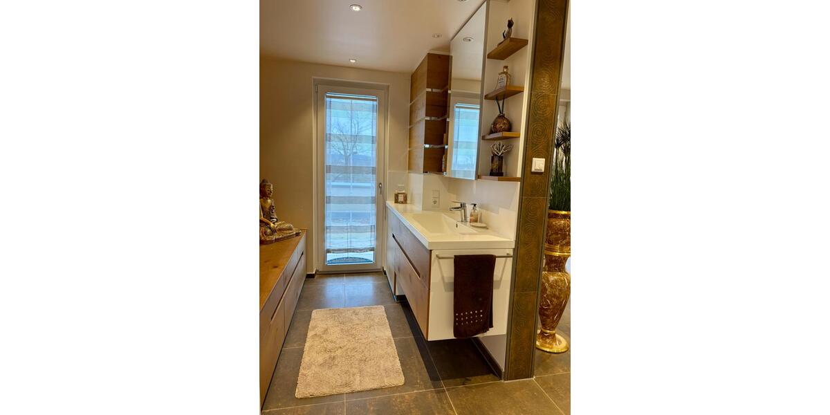 Einfamilienhaus Bamberg Gereuth - 3 Zimmer, 175 m&sup2;, 2.450&euro; | Angebot:25875110