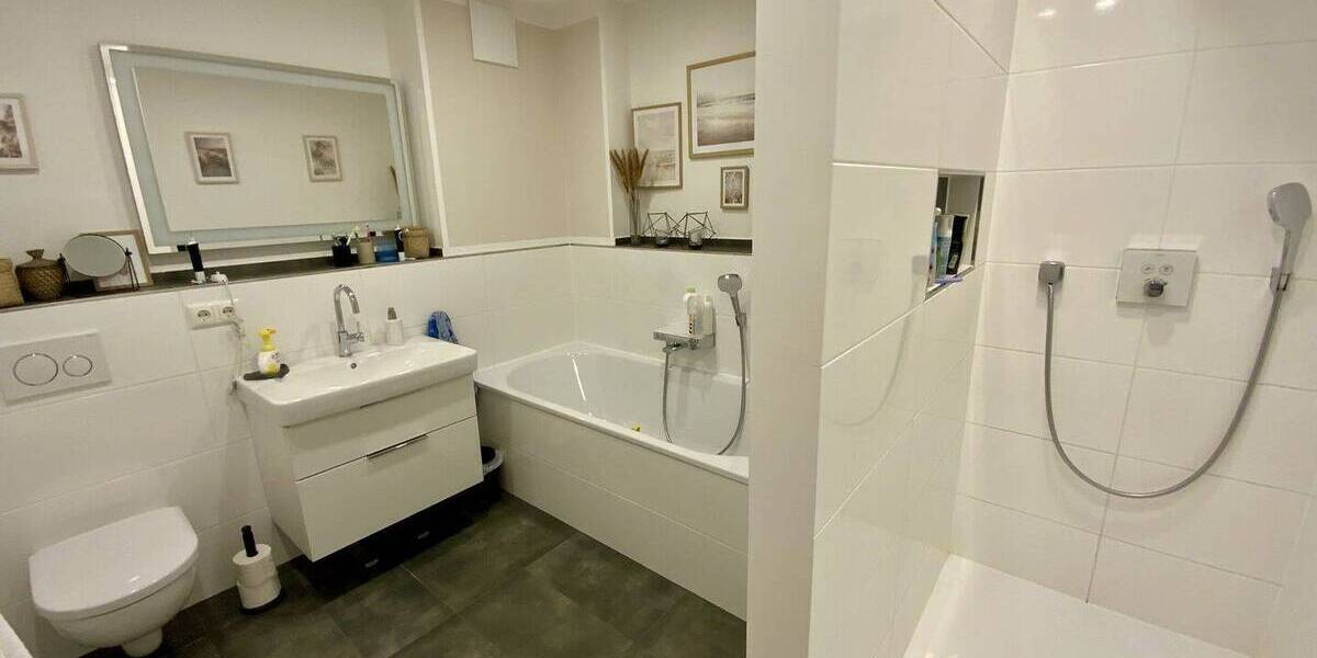 Reihenmittelhaus Bad Schwartau - 5 Zimmer, 160 m&sup2;, 539.000&euro; | Angebot:26274284