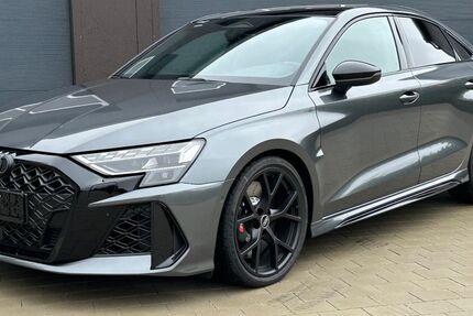 Audi RS3 1.014 km 61.880 &euro; Seubersdorf 92358