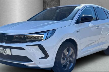 Opel Grandland (X) 10.189 km 25.990 &euro; Neumünster 24536