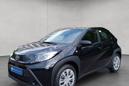 Toyota Aygo (X) 5.600 km 16.390 &euro; Stuttgart 70469