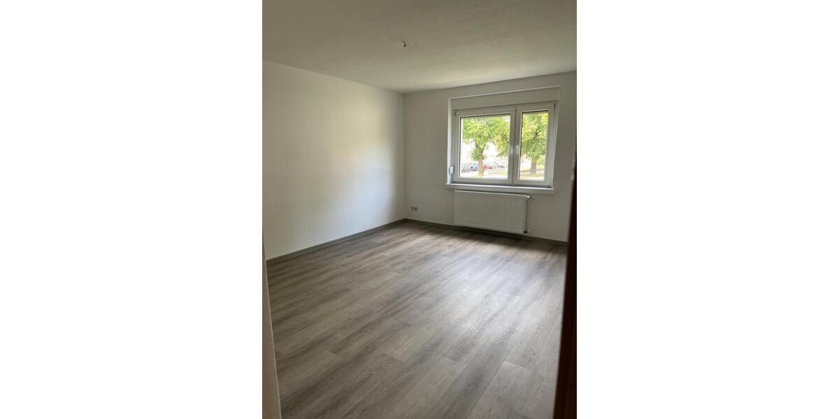 Erdgeschoßwohnung Zerbst (Anhalt) - 4 Zimmer, 69 m&sup2;, 450&euro; | Angebot:26354790