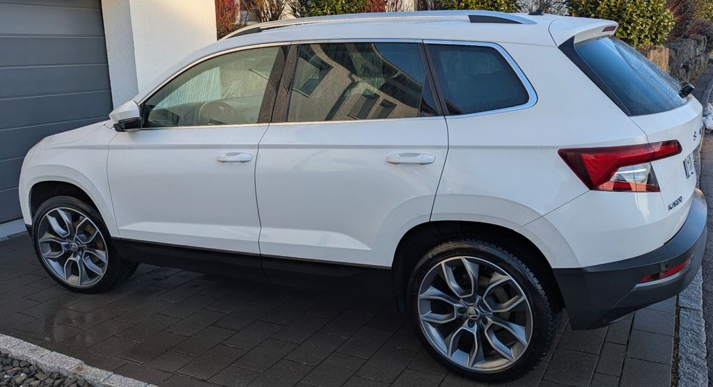 Skoda Karoq 61.600 km 15.900 &euro; Herbrechtingen 89542
