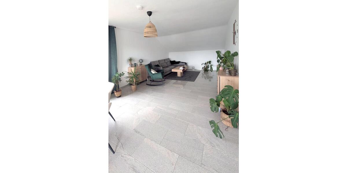 Dachgeschoßwohnung Warstein - 3 Zimmer, 100 m&sup2;, 695&euro; | Angebot:26664057