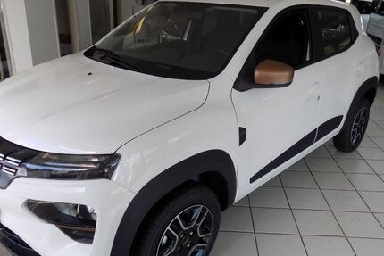 Dacia Spring 3.680 km 15.850 &euro; Schwerin 19061