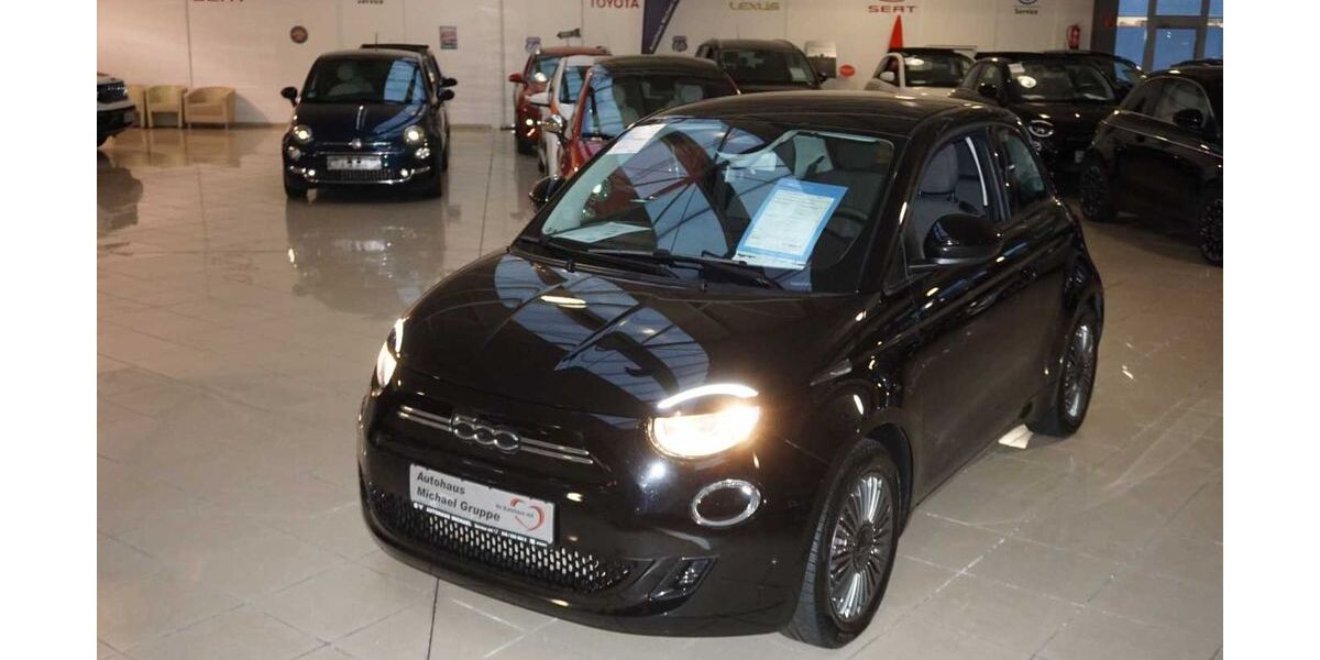 Fiat 500e 15.623 km 16.900 &euro; Hamburg 22043