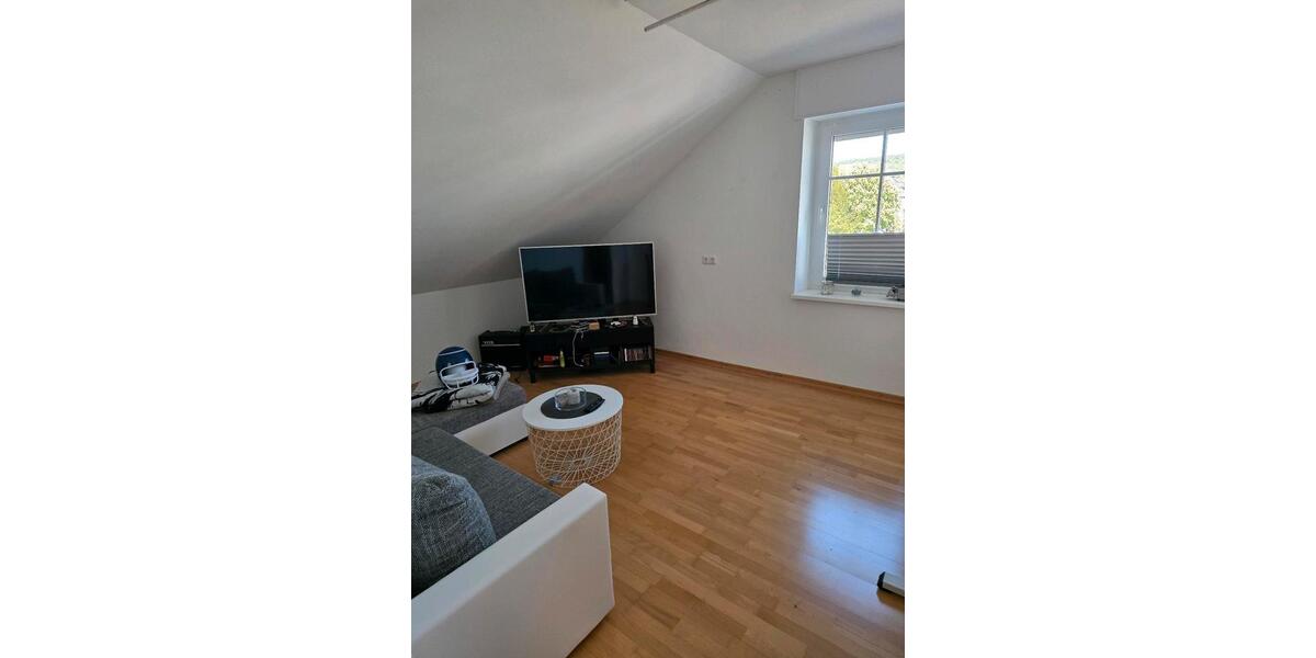 Etagenwohnung Schweich - 5 Zimmer, 120 m&sup2;, 1.150&euro; | Angebot:26394051