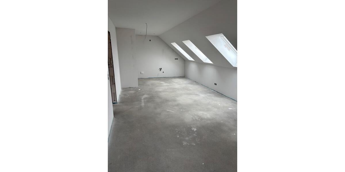 Dachgeschoßwohnung Viöl - 4 Zimmer, 92 m&sup2;, 1.150&euro; | Angebot:26055726