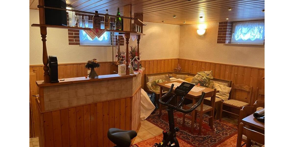 Einfamilienhaus Lützen - 8 Zimmer, 130 m&sup2;, 225.000&euro; | Angebot:26562480