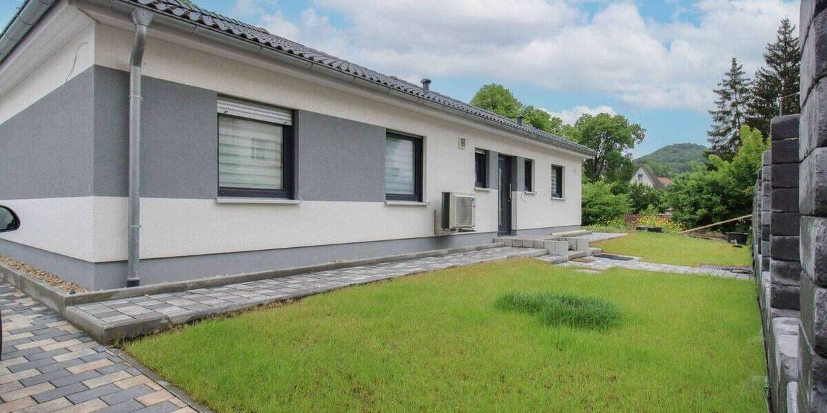 Bungalow Albstadt Tailfingen - 4 Zimmer, 141 m&sup2;, 500.000&euro; | Angebot:26698672
