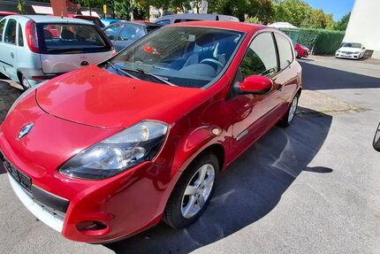Renault Clio 139.000 km 1.850 € Dortmund 44339