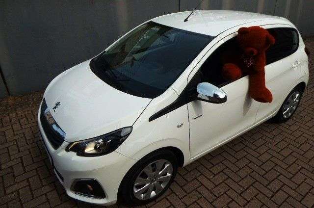 Peugeot 108 18.700 km 12.121 &euro; Kreuztal 57223