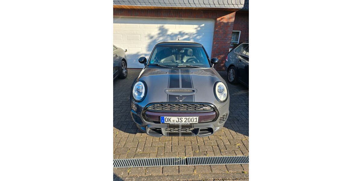 Mini John Cooper Works 53.000 km 22.400 &euro; Sassenburg - Triangel 38524