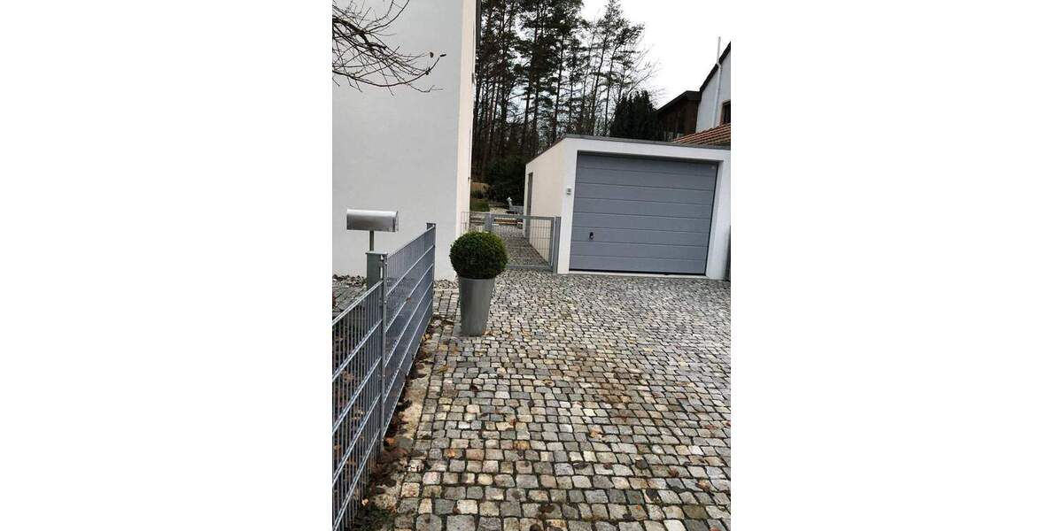 Doppelhaushälfte Rückersdorf - 5 Zimmer, 170 m&sup2;, 2.500&euro; | Angebot:25065808