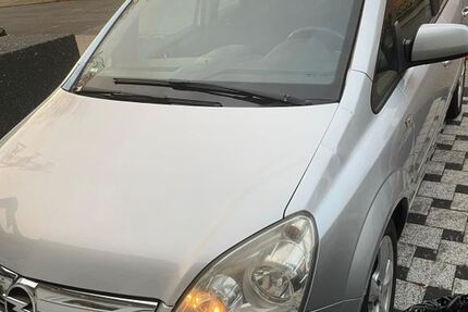 Opel Zafira 260.010 km 1.950 &euro; Köln 50767