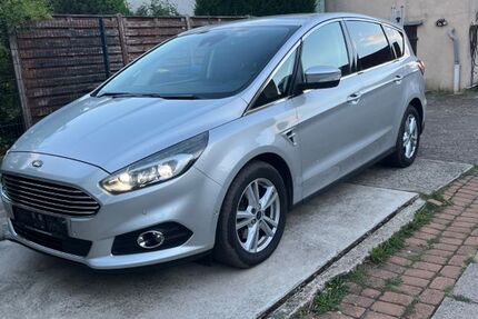 Ford S-Max 136.000 km 13.000 &euro; Garbsen 30823