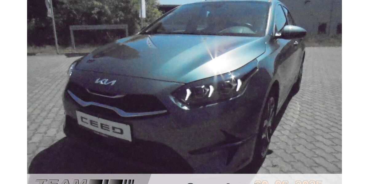 Kia ceed / Ceed 14.016 km 27.990 &euro; Halberstadt 38820