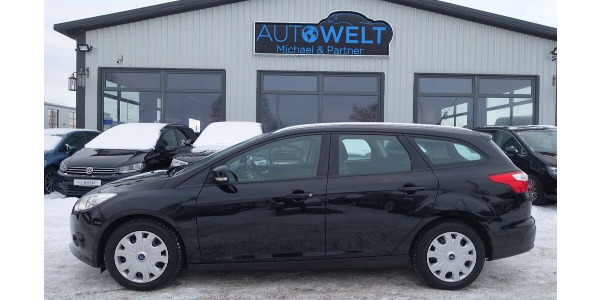 Ford Focus 151.146 km 6.880 &euro; Beckdorf 21643