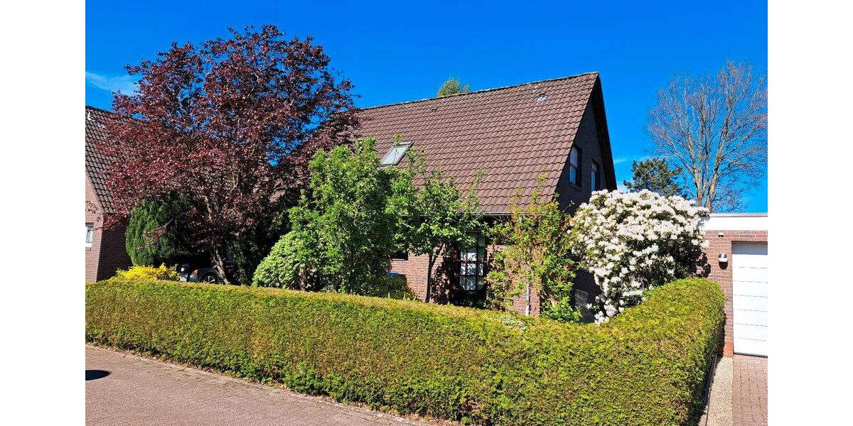 Einfamilienhaus Westerstede - 5 Zimmer, 100 m&sup2;, 850&euro; | Angebot:26375585