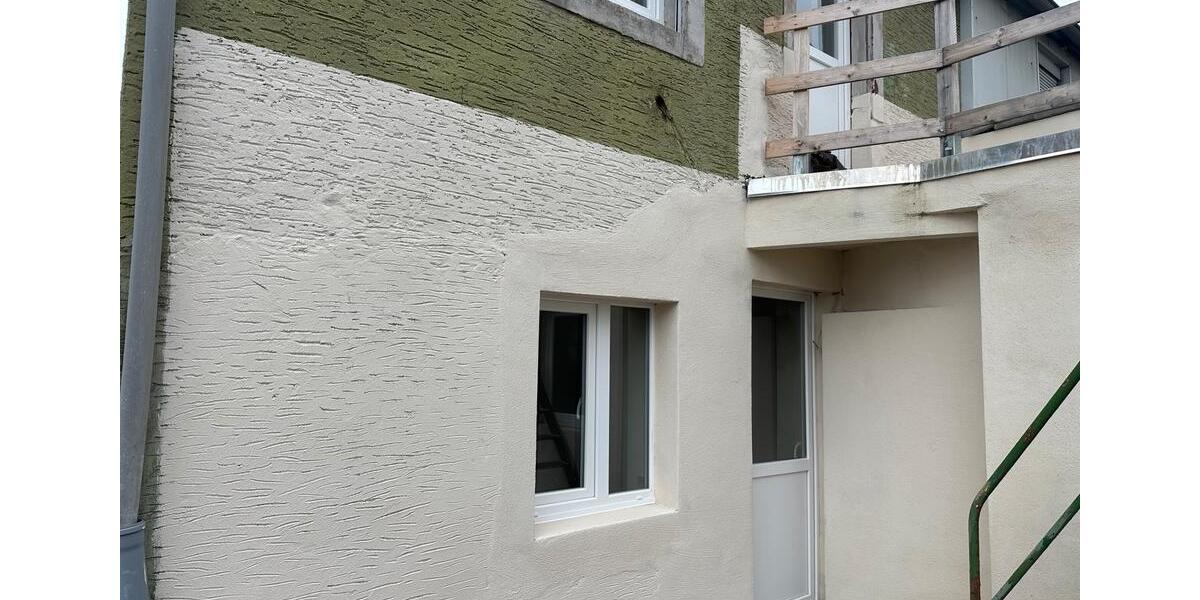 Doppelhaushälfte Saarbrücken - 7 Zimmer, 130 m&sup2;, 990&euro; | Angebot:25417070