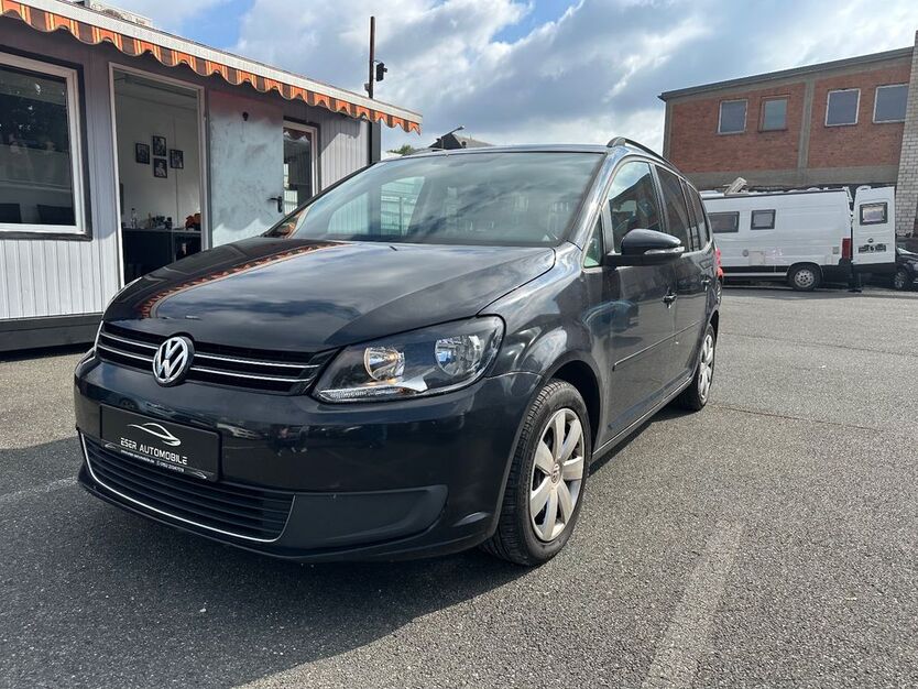 VW Touran 250.000 km 5.800 € Nürnberg 90441