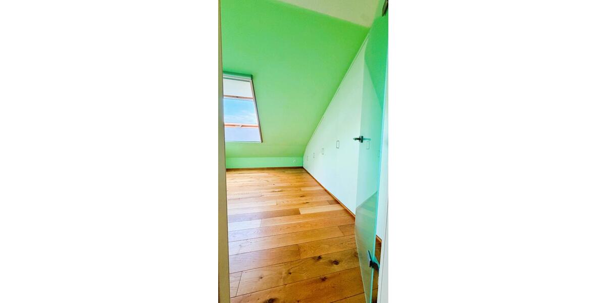 Dachgeschoßwohnung Offenbach an der Queich - 2 Zimmer, 57 m&sup2;, 180.000&euro; | Angebot:26393248