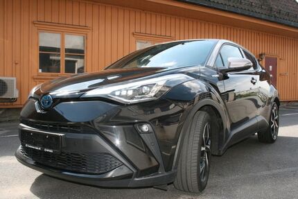 Toyota C-HR 53.750 km 15.700 &euro; Brandenburg an der Havel-Görden 14772