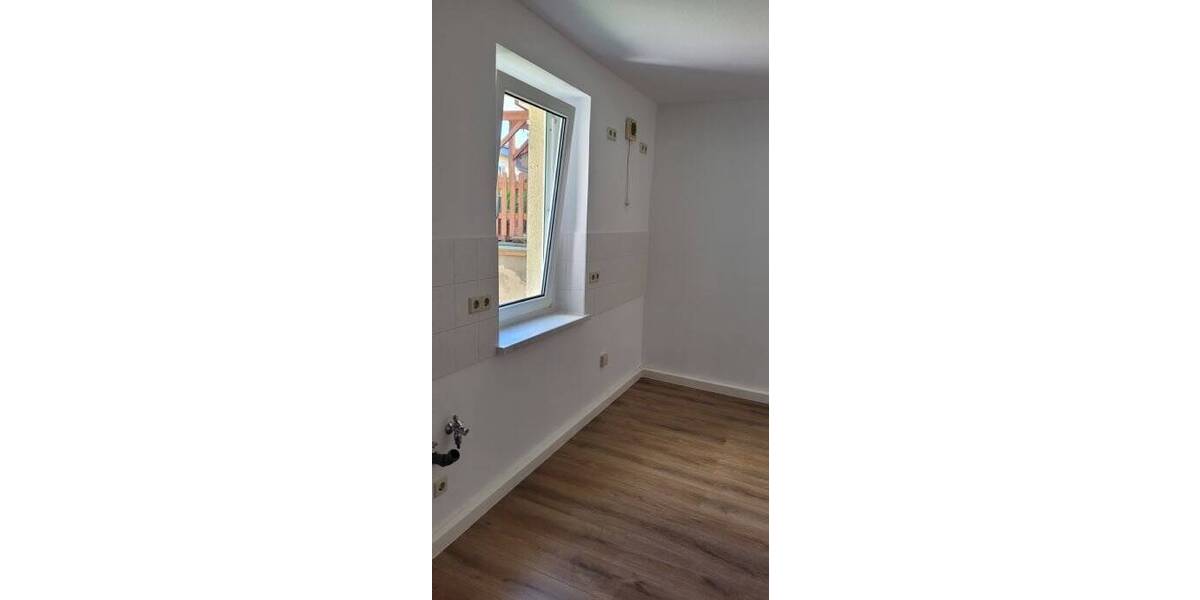 Etagenwohnung Meißen Zaschendorf - 2 Zimmer, 52 m&sup2;, 338&euro; | Angebot:26825957