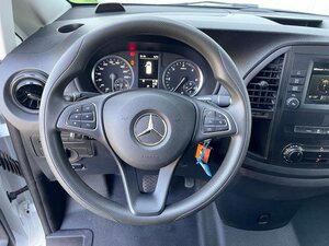 Mercedes-Benz Vito 116 Kasten BASE lang LED DAB PDC KAMERA 27.911 km 41.990 &euro; Sangerhausen 06526