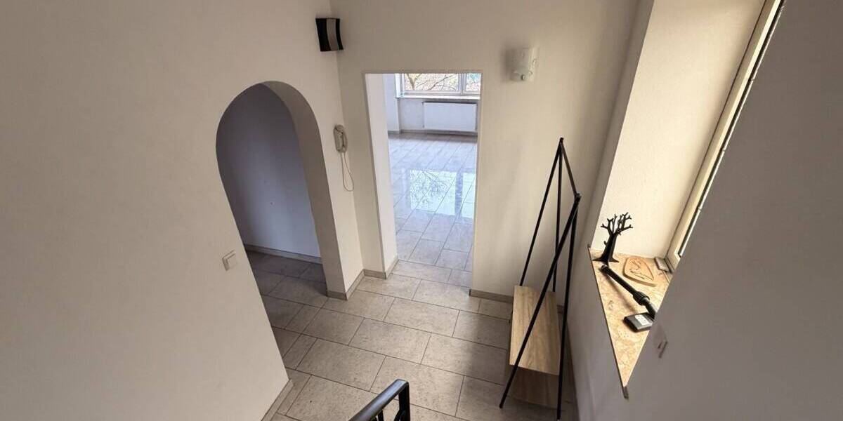 Mehrfamilienhaus, Wohnhaus Schiffweiler - 6 Zimmer, 184 m&sup2;, 265.000&euro; | Angebot:26290831