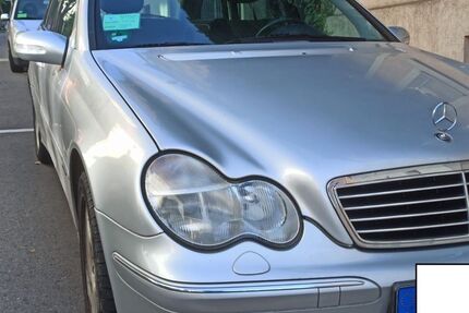 Mercedes-Benz C 240 146.000 km 4.200 &euro; Reichenbach an der Fils 73262