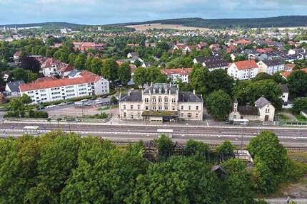 Haus zum Kaufen in Königslutter 575.000 € 599 m² 18 zimmer