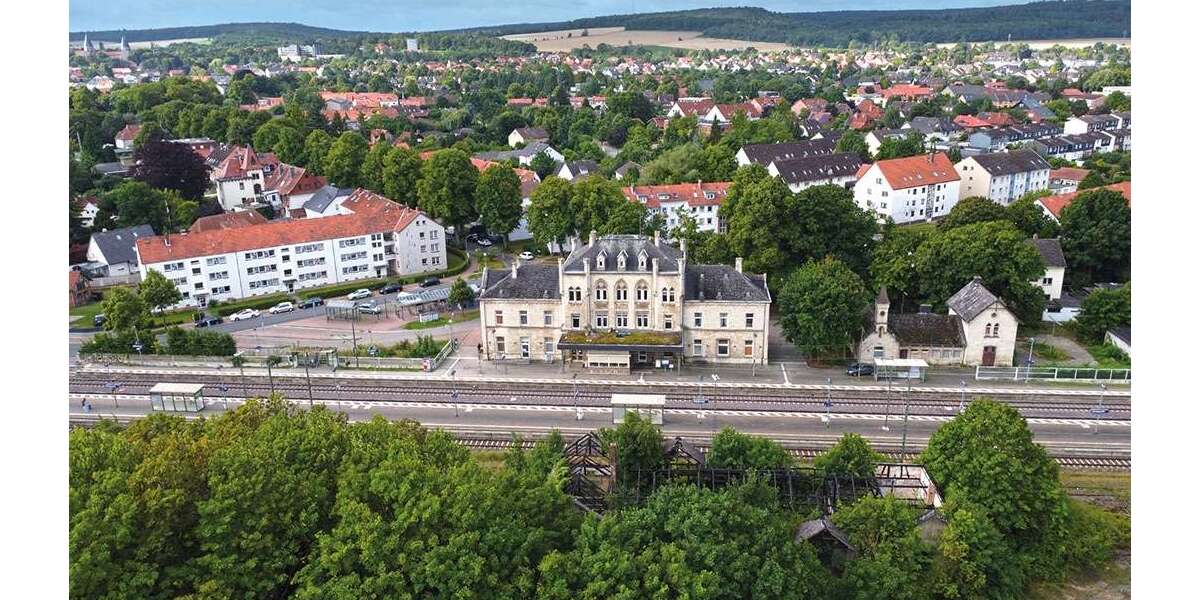 Haus zum Kaufen in Königslutter 575.000 € 599 m² 18 zimmer