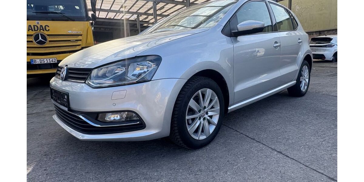 VW Polo 65.000 km 11.999 &euro; Berlin 12099