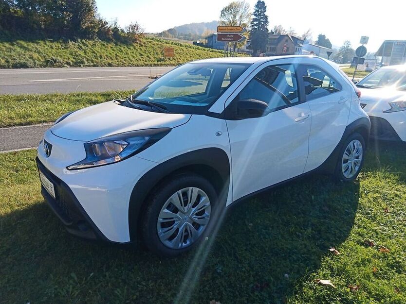 Aygo (X)